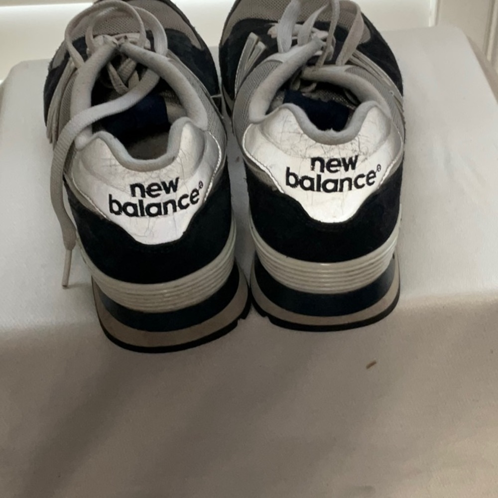New Balance - Picture 3 of 6